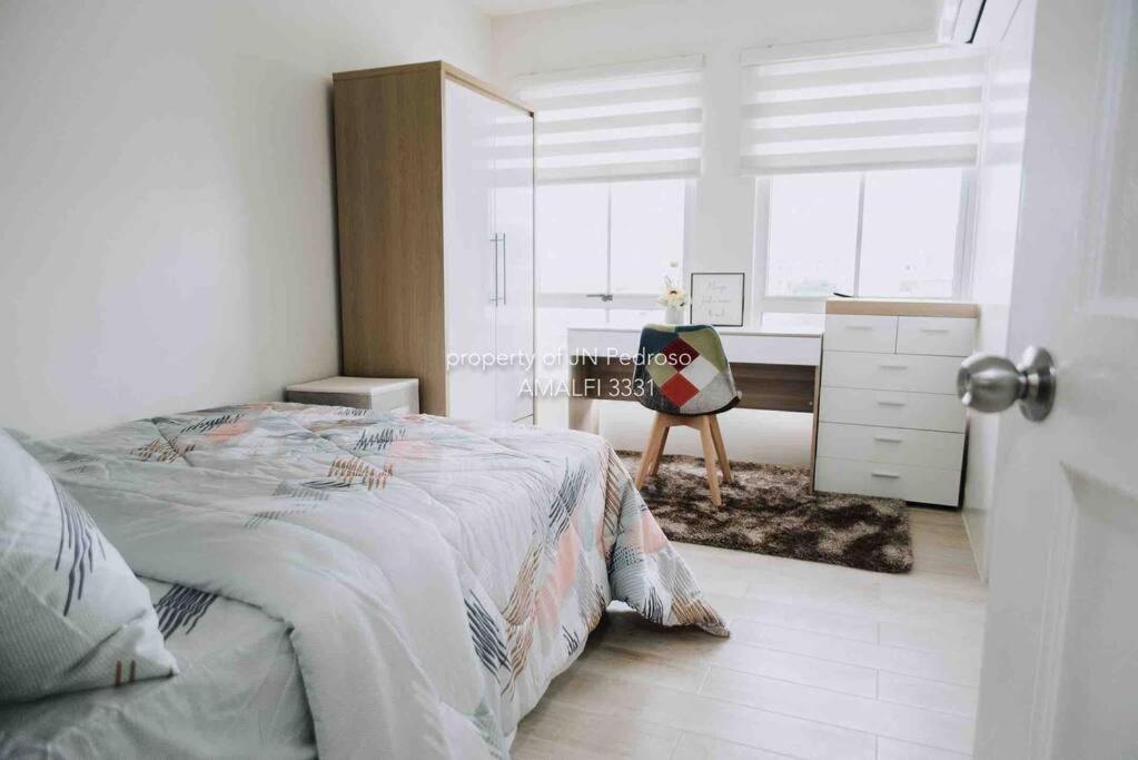 Work-Friendly Mountain-View Condo Near Sm Seaside سيبو المظهر الخارجي الصورة